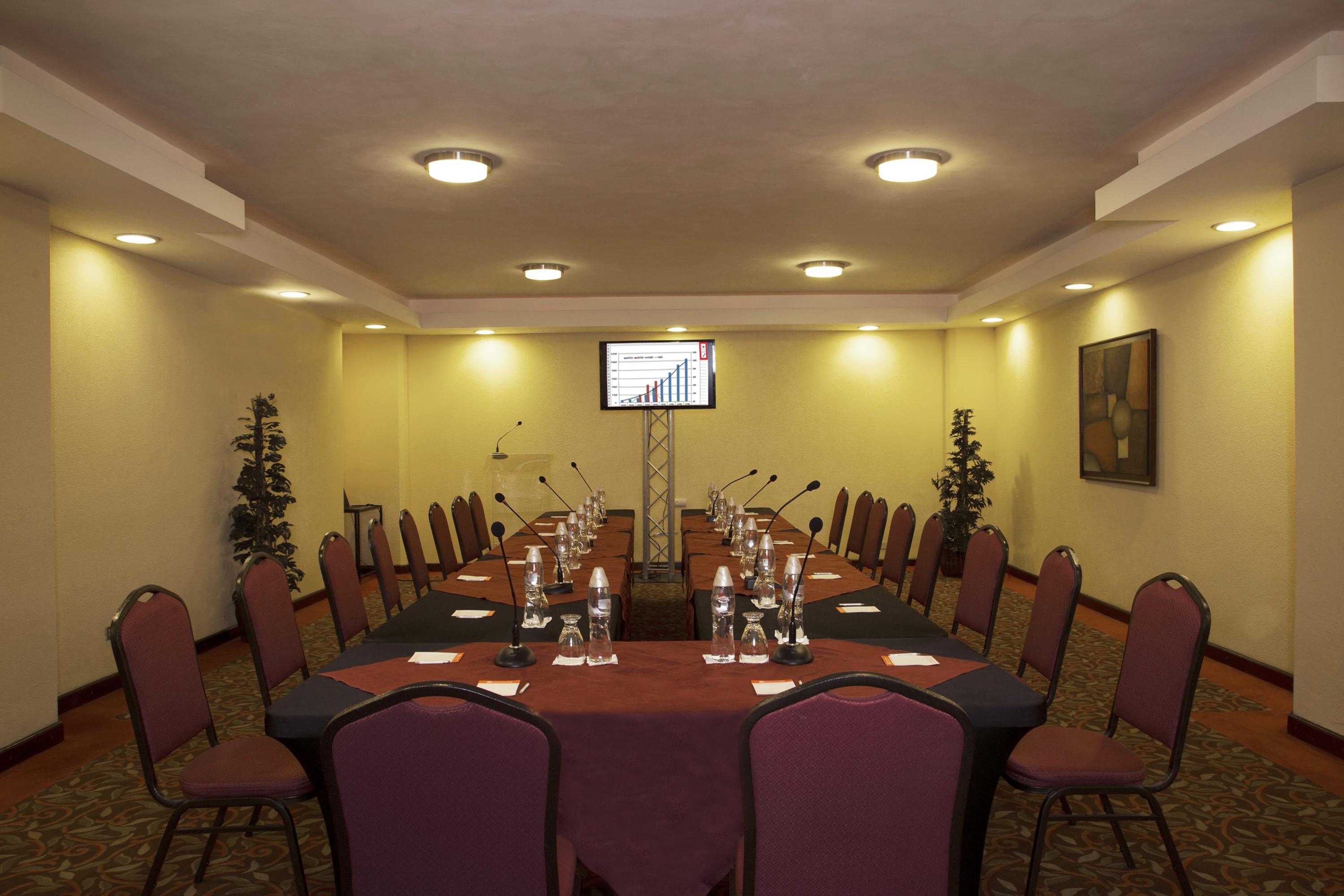 גואטמלה Conquistador Hotel & Conference Center מראה חיצוני תמונה